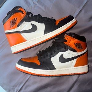 Air Jordan 1 Retro Shattered Backboard